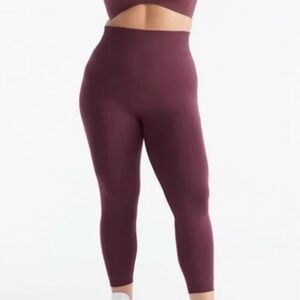 Canadian Owned Knix Burgundy High-Waisted Good to Go Seamless Leggings M